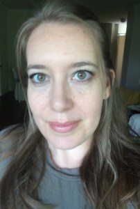 Wearing Beige Champagne LipSense